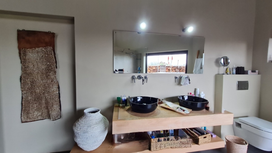 3 Bedroom Property for Sale in Gondwana Game Reserve Western Cape